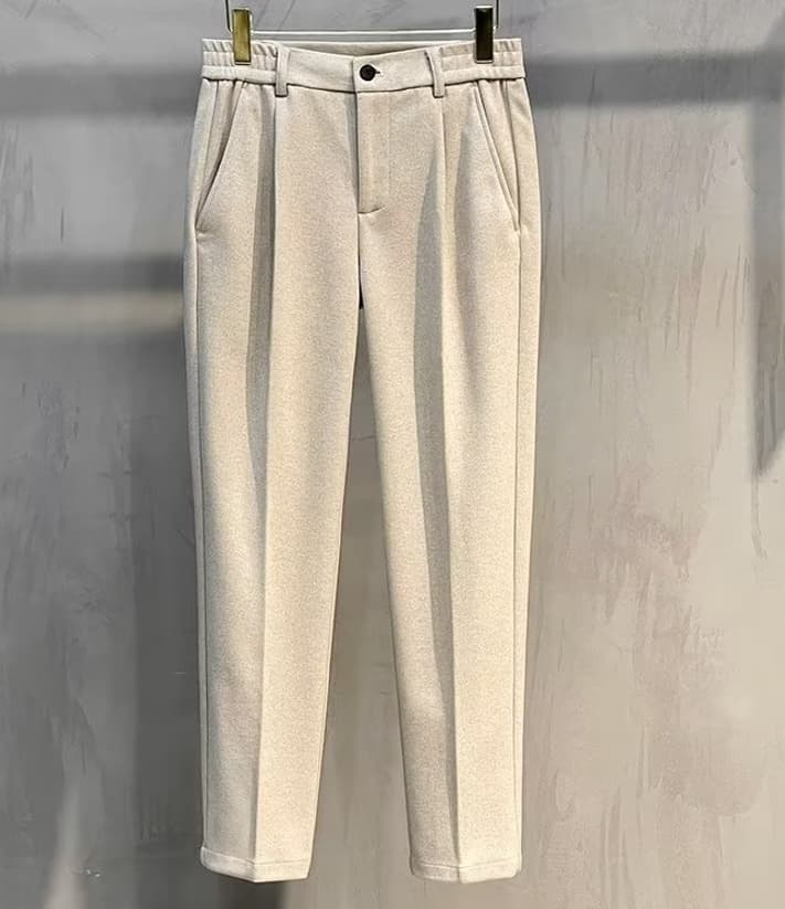 30代メンズファッション テーパードイージーパンツ