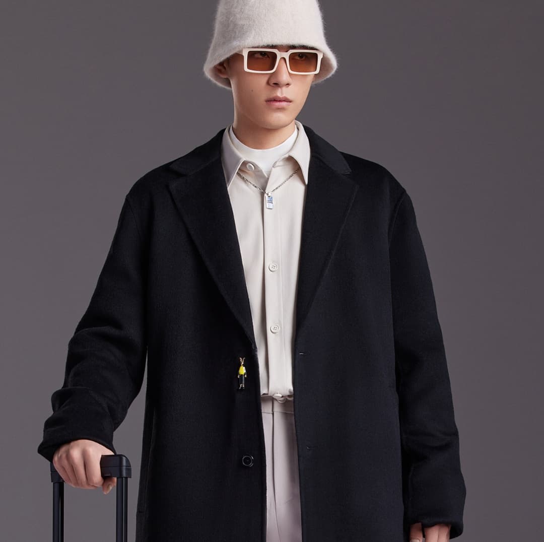 30代メンズファッション アウター 洗練されたシルエットの大人ロングコート