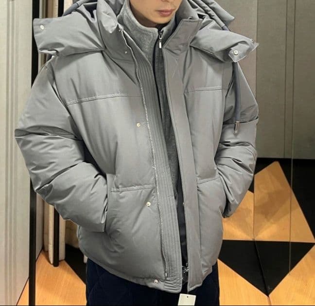 30代メンズファッション 中綿入りオーバーサイズフード付きジャケット