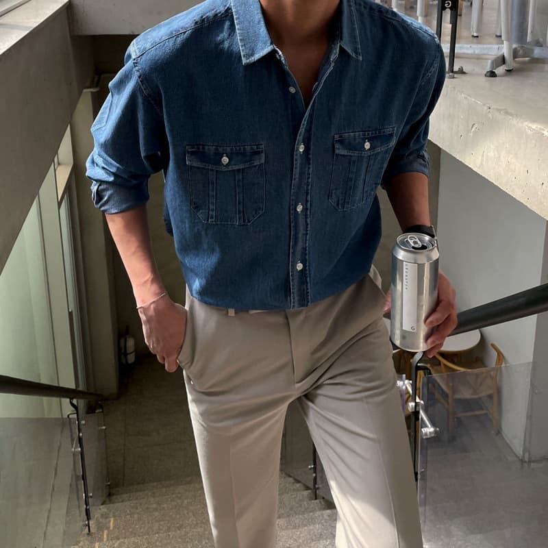 30代メンズファッション ベーシックデニムシャツ