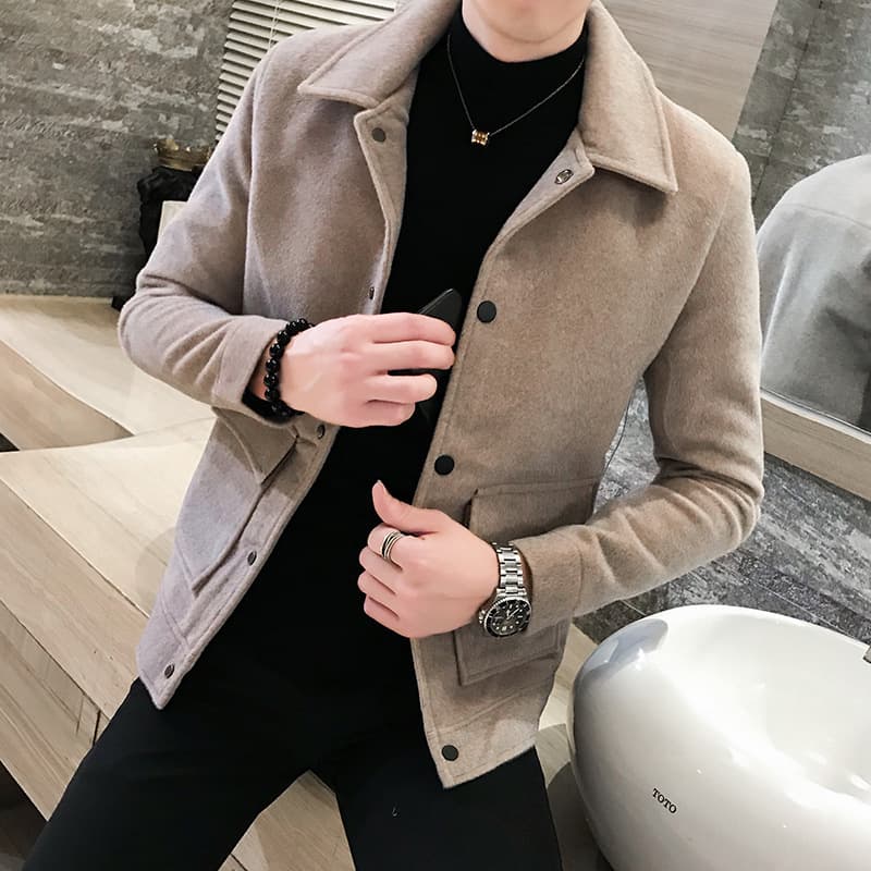 30代メンズファッション シンプル仕立てスタンドカラージャケット