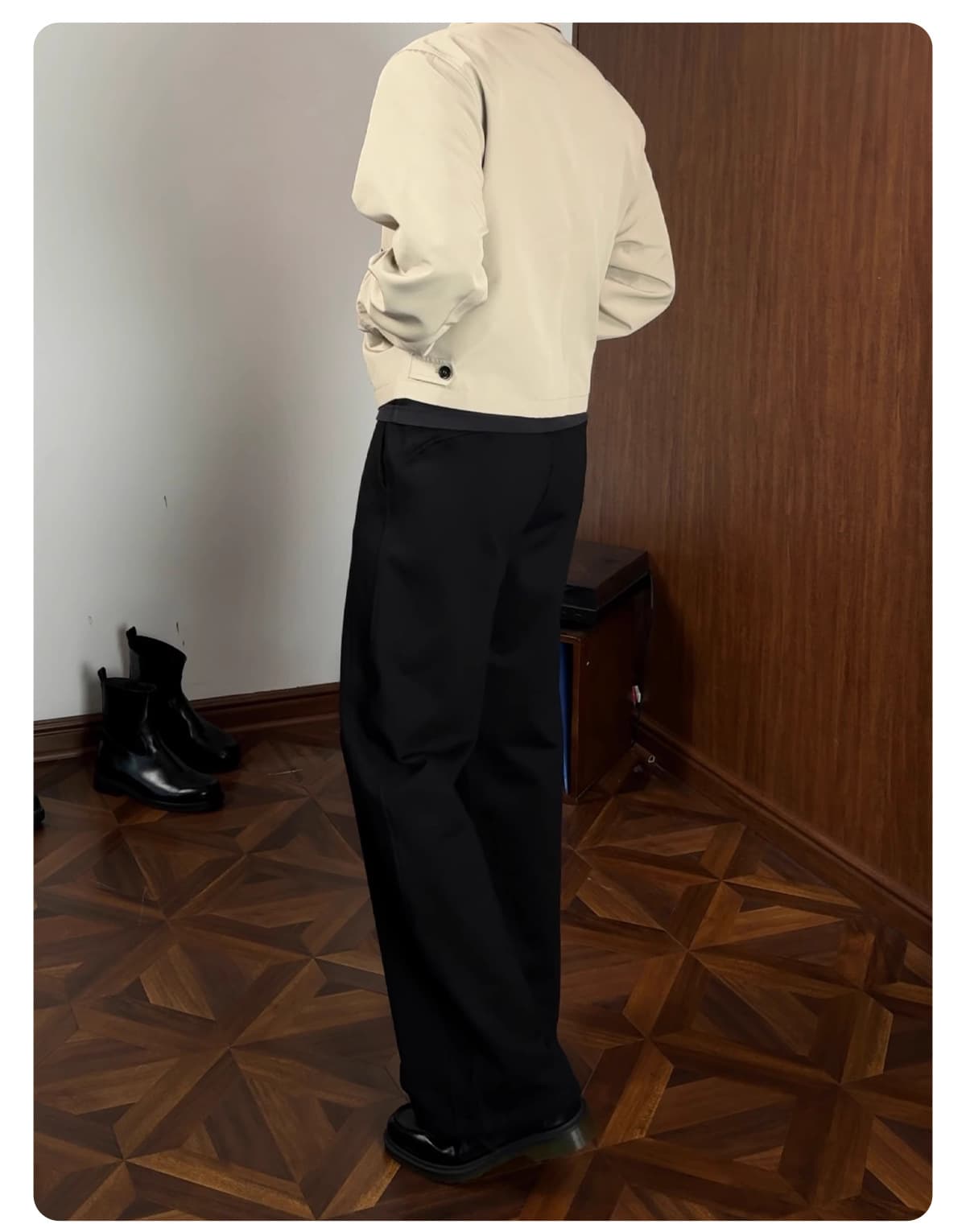 30代メンズファッション スタンダードストレートパンツ