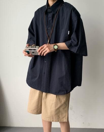 30代メンズファッション 夏の半袖カジュアルシャツ ワーク風デザイン