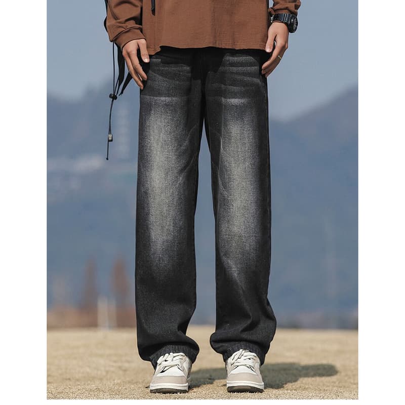 30代メンズファッション ストレートワイドデニムパンツ