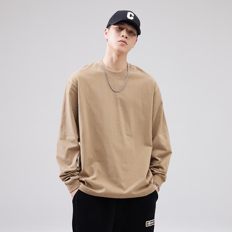 30代メンズファッション トップス ゆったりシルエット長袖カットソー
