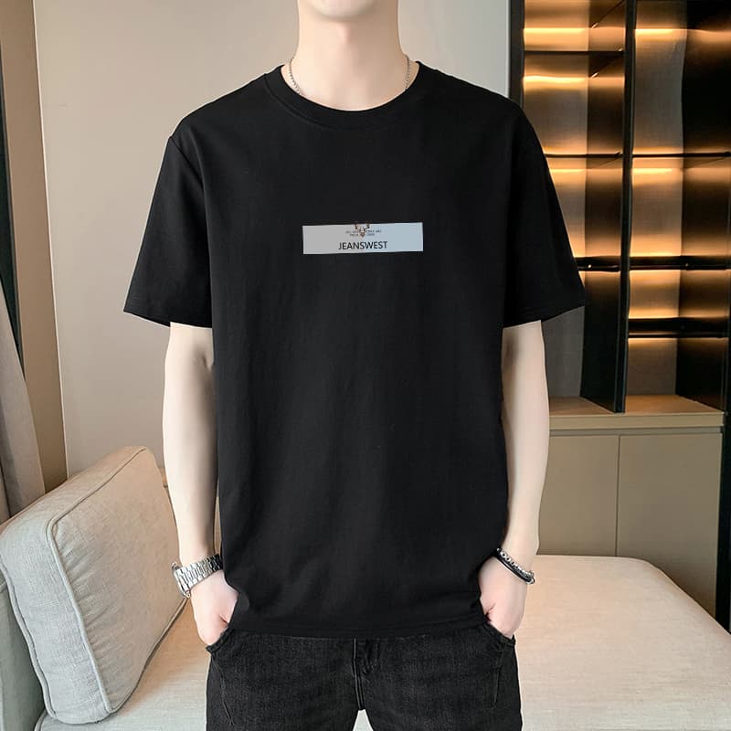 30代メンズファッション シンプルロゴ入りカジュアル半袖シャツ