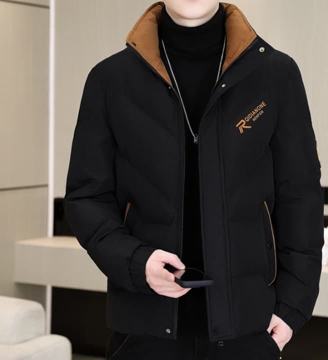 30代メンズファッション 撥水加工 中綿ライトジャケット