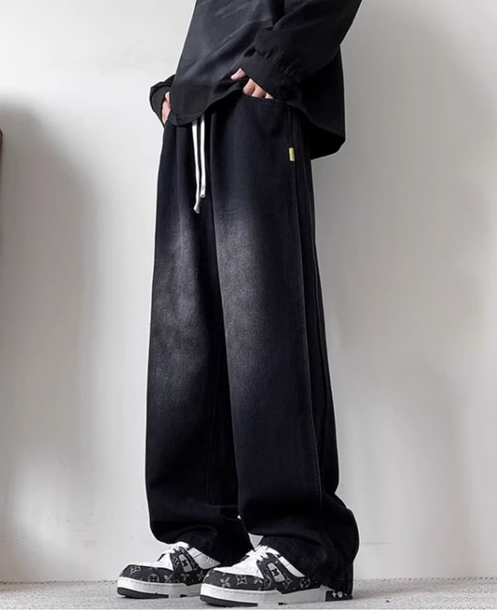 30代メンズファッション ゆったりデニムワイドパンツ