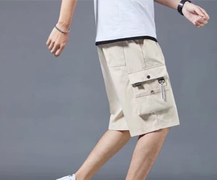 30代メンズファッション ポケット付きカーゴハーフパンツ
