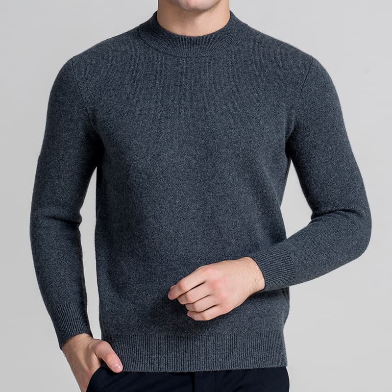 30代メンズファッション クルーネックニットセーター