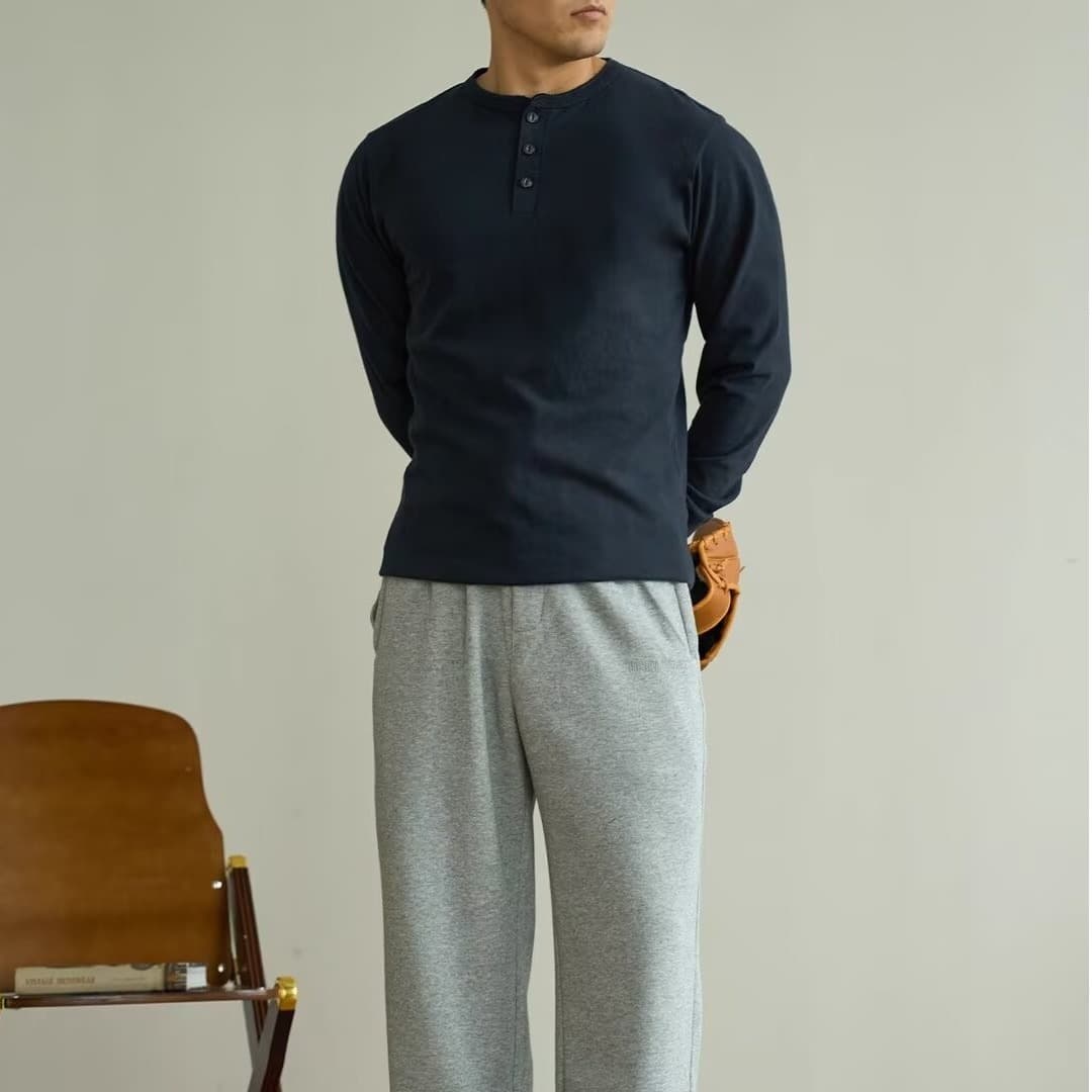 30代メンズファッション トップス やわらか素材ヘンリーネックカットソー