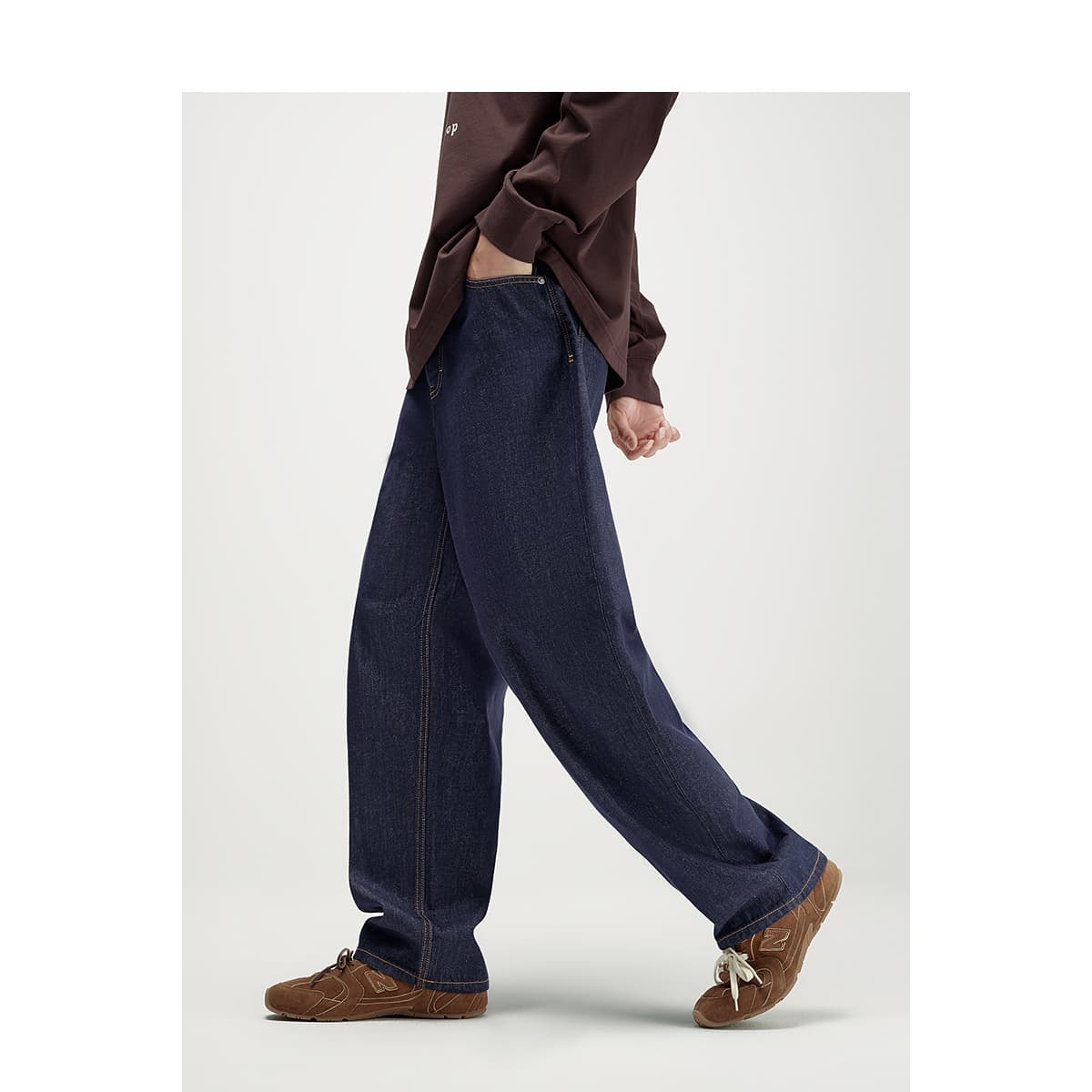 30代メンズファッション リラックスストレートデニムパンツ