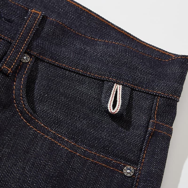 30代メンズファッション すっきりシルエットデニム