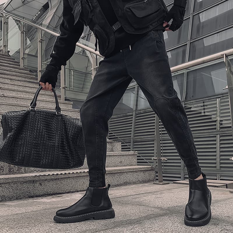 30代メンズファッション ストレッチ万能テーパードパンツ