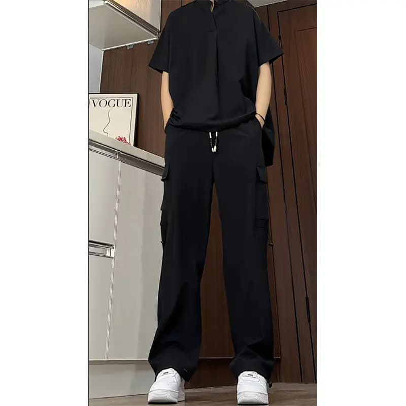 30代メンズファッション 肩掛け付きミニマルデザイン半袖シャツ