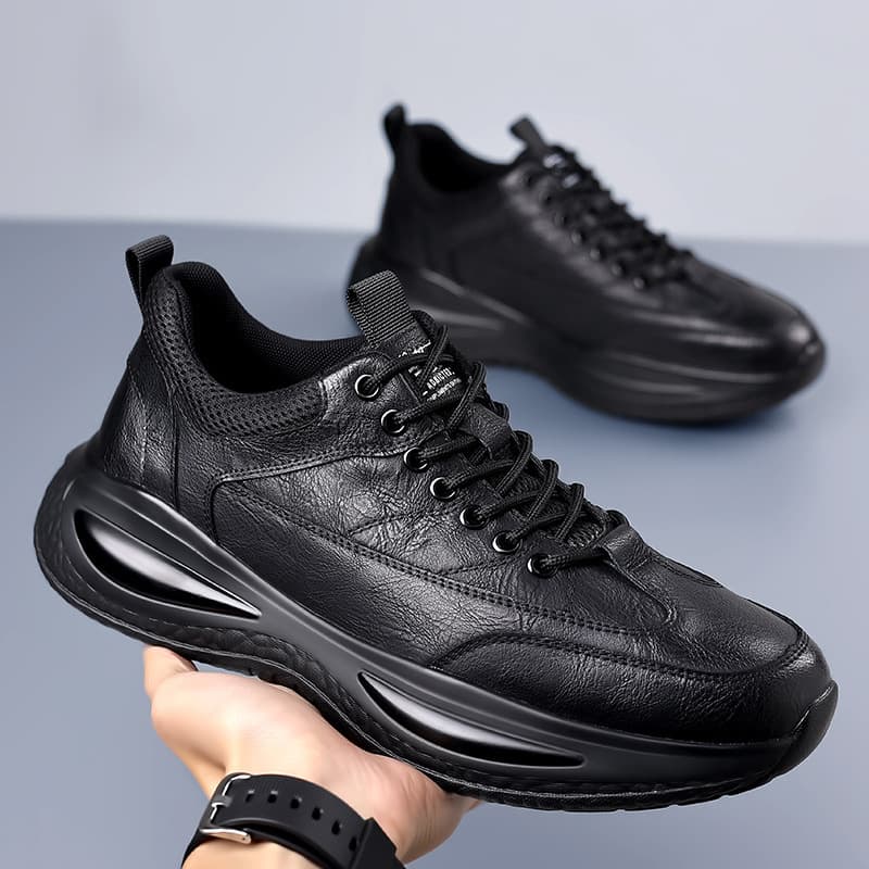 30代メンズファッション 上質レザー厚底スニーカー