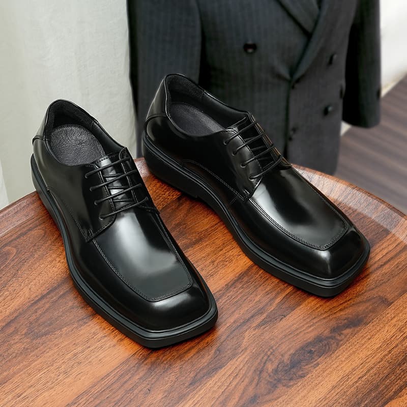 30代メンズファッション クラシカルプレーントゥレザーシューズ