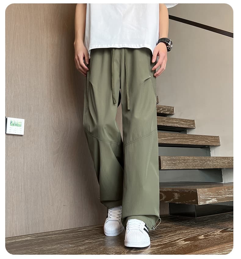 30代メンズファッション 立体裁断ワイドパンツ