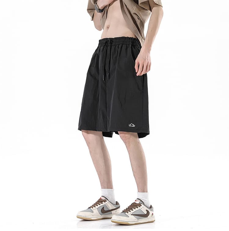 30代メンズファッション リラックスハーフパンツ