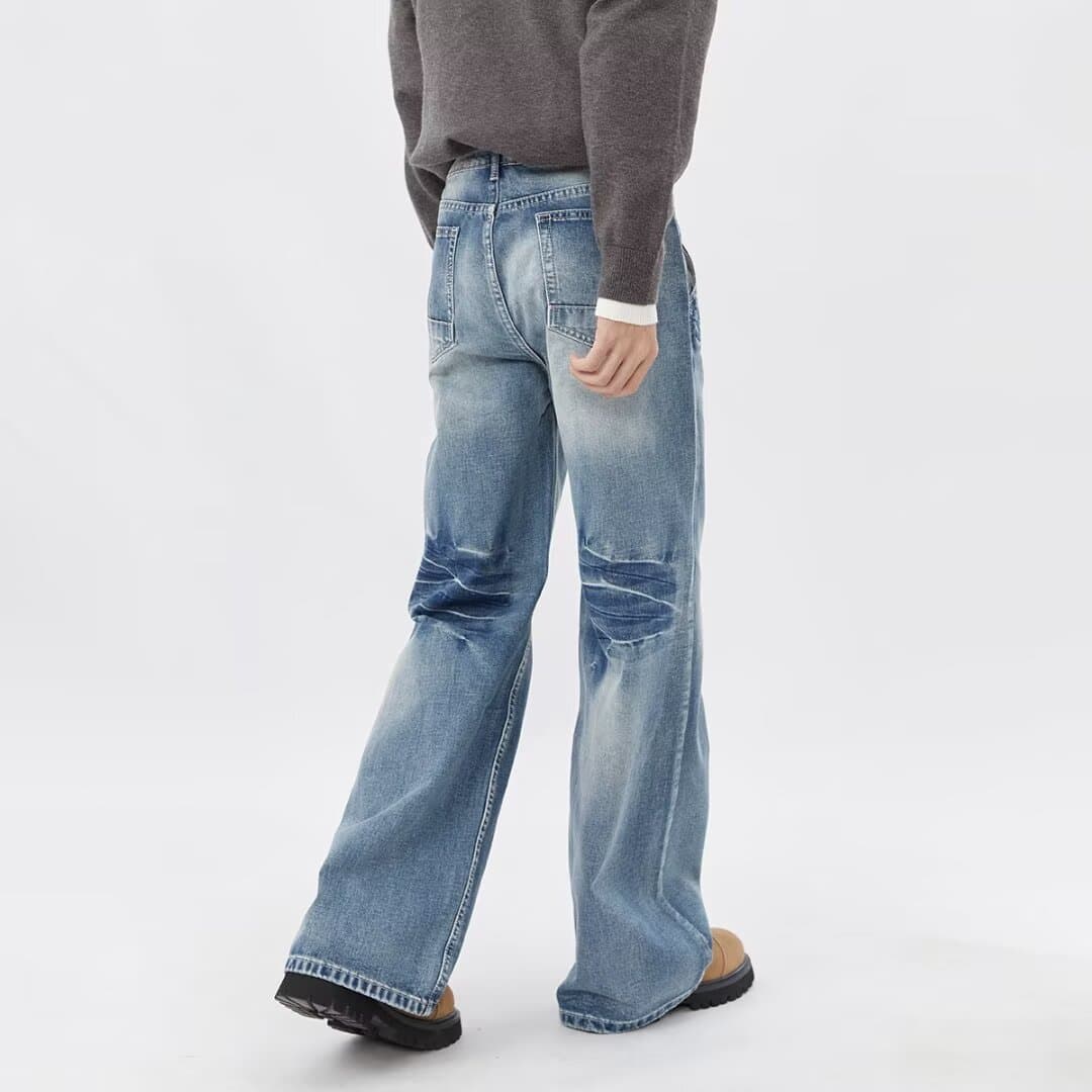 30代メンズファッション ワイドシルエットデニムパンツ