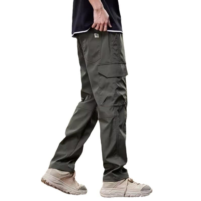 30代メンズファッション ゆったりカーゴパンツ